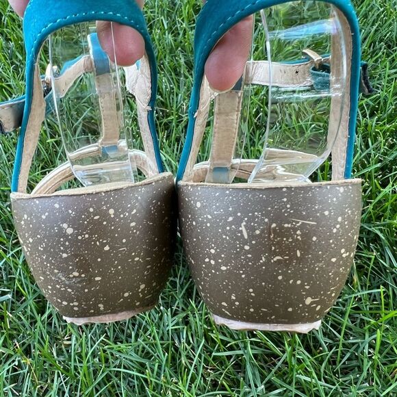 Nordstrom‘s Bucco Capensis Heeled Sandals “Edna blue” w/gold trim, Sz 8 - Picture 11 of 16